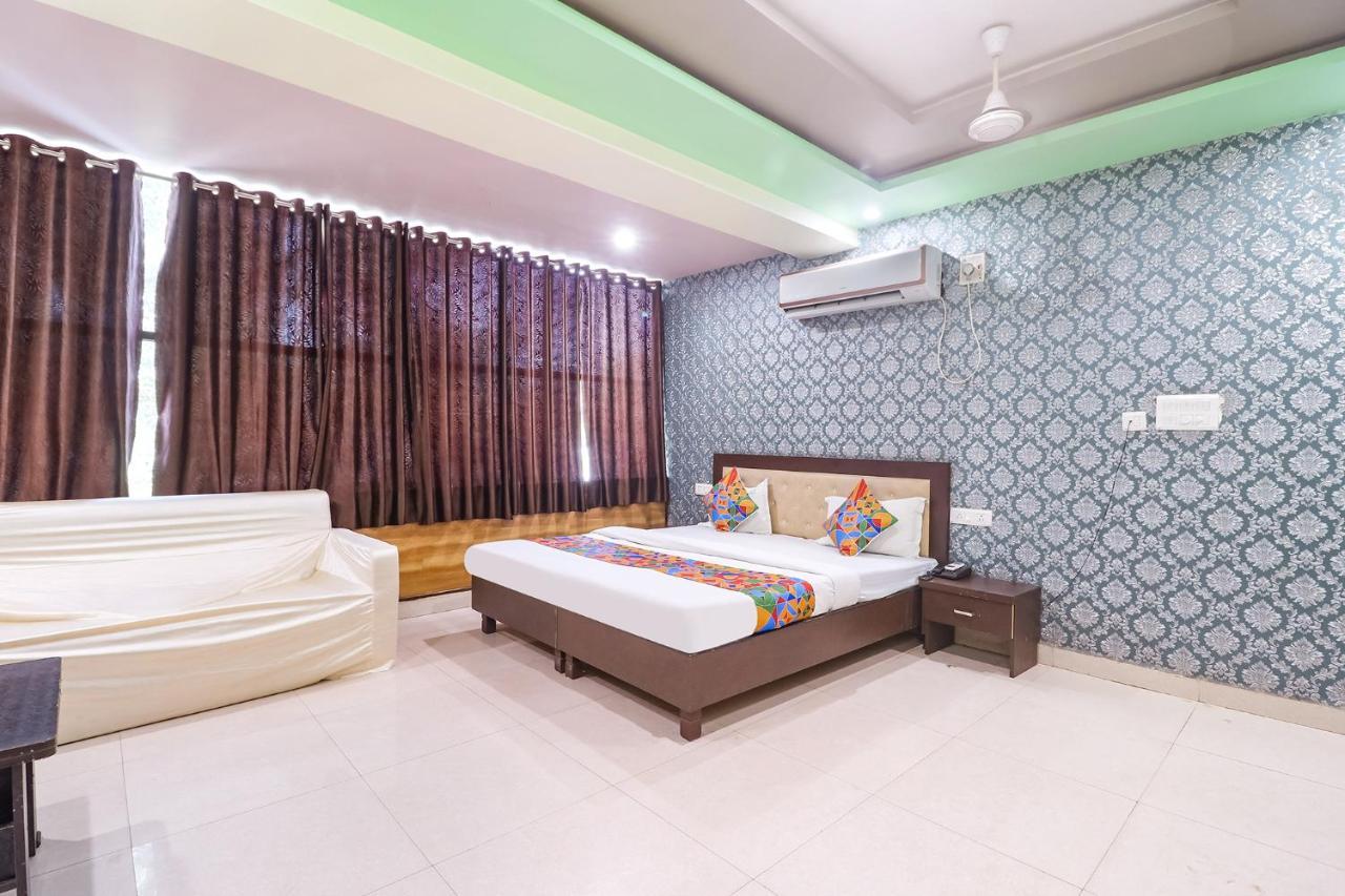 Fabhotel Sumangal Gválijar Kültér fotó