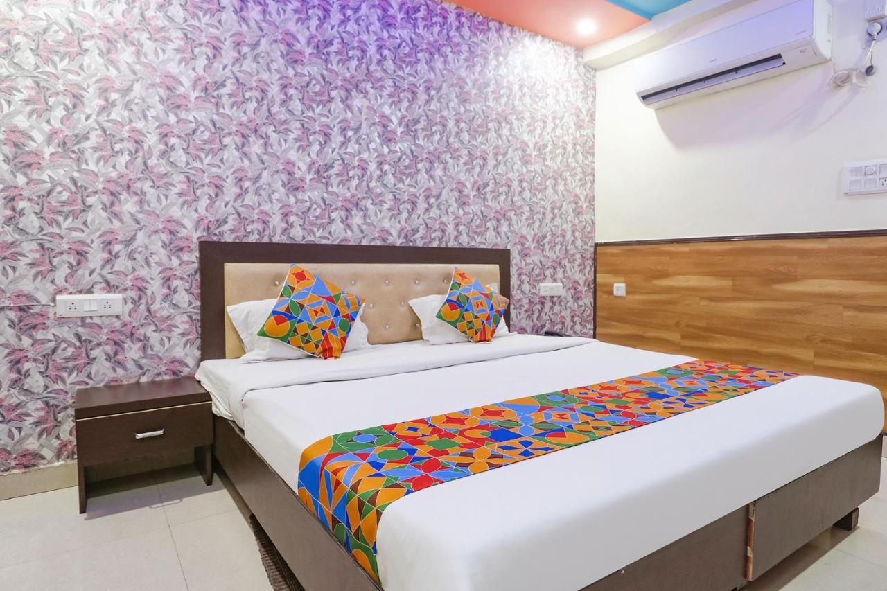 Fabhotel Sumangal Gválijar Kültér fotó